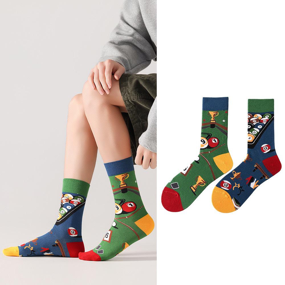 Original Asymmetrische Cartoon Hip Hop Baumwollsocken für Paare - Wadenhoch Mandarinenente Stil für Damen und Herren