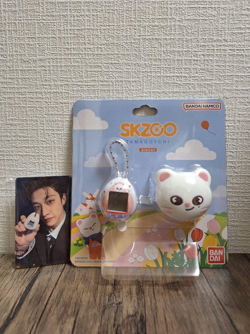 

Набір тамагочі та кейса Straykids Skzoo Jiniret з фотокарткою