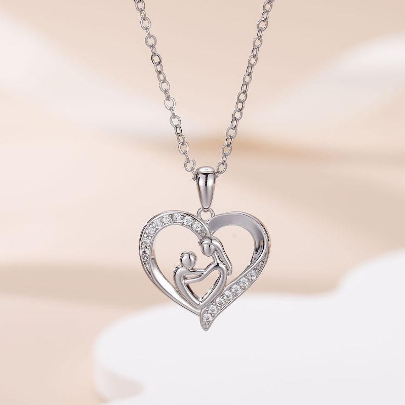 Mother and Son Concentric Necklace for Women, Tide Mother and Son Embrace Love Heart-shaped Collarbone Chain