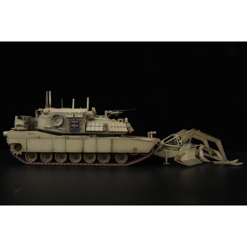 Ryefield Models 1/35 Scale US Marine Corps M1 Breacher Minefield Crossing Vehicle Plastic Model Kit RFM5011