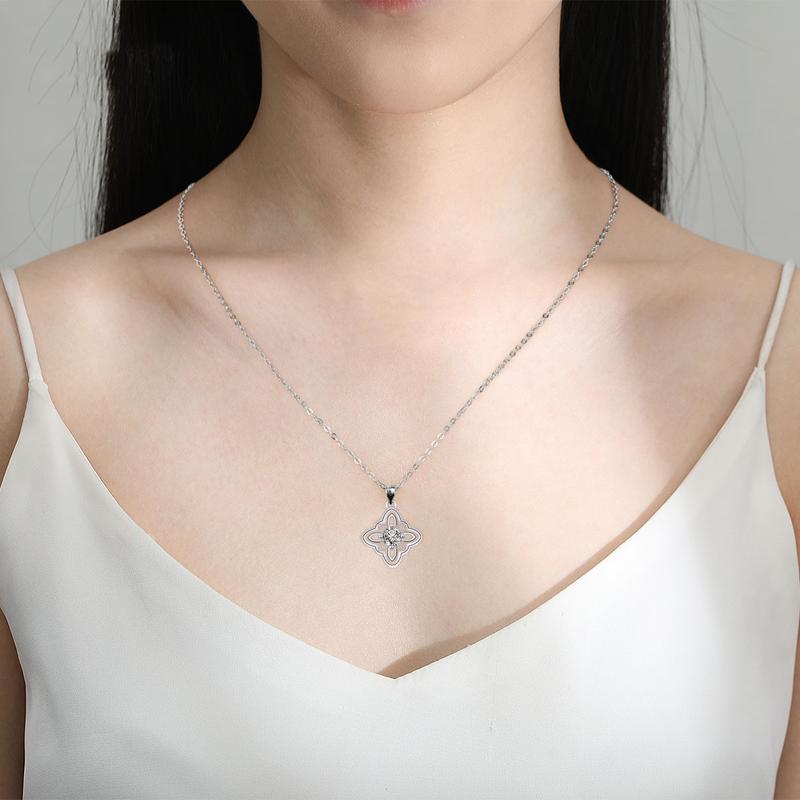 Barbie necklace [Original design] Shining four-leaf clover, cold temperament, high-end sense, niche and versatile, ins style ZJYXL-HJ-074