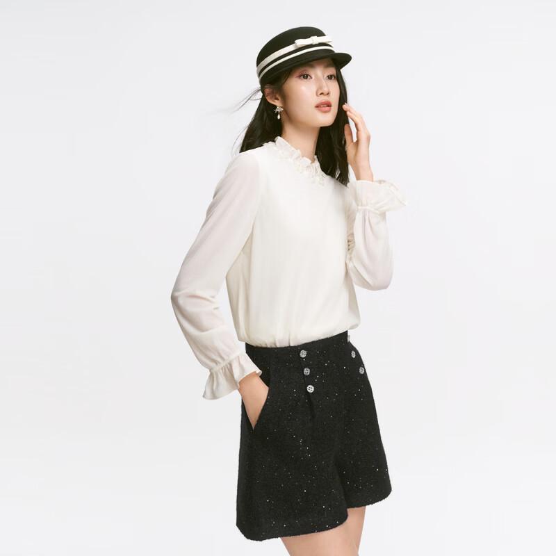 Qiusuiyiren Elegant 3D Floral Velvet Lace Stand-Collar Blouse