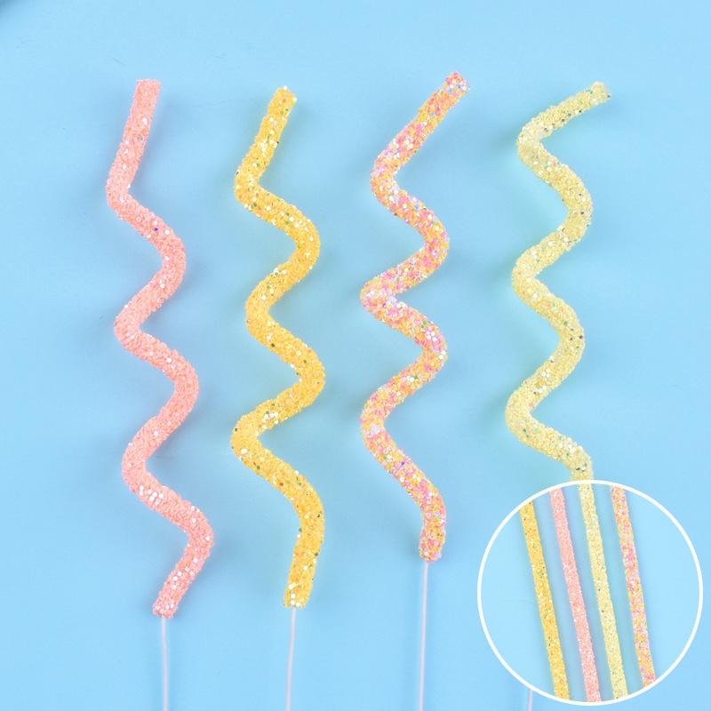 

4 шт. Пластиковые украшения для торта, креативные украшения для торта, красочные 3 цветовые схемы 4pcs