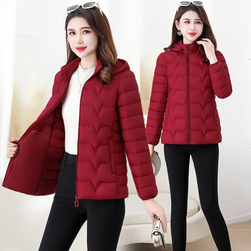 Light and thin cotton-padded clothes women's short winter new slim and thin hooded light and versatile dirt-resistant women's cotton-padded clothes