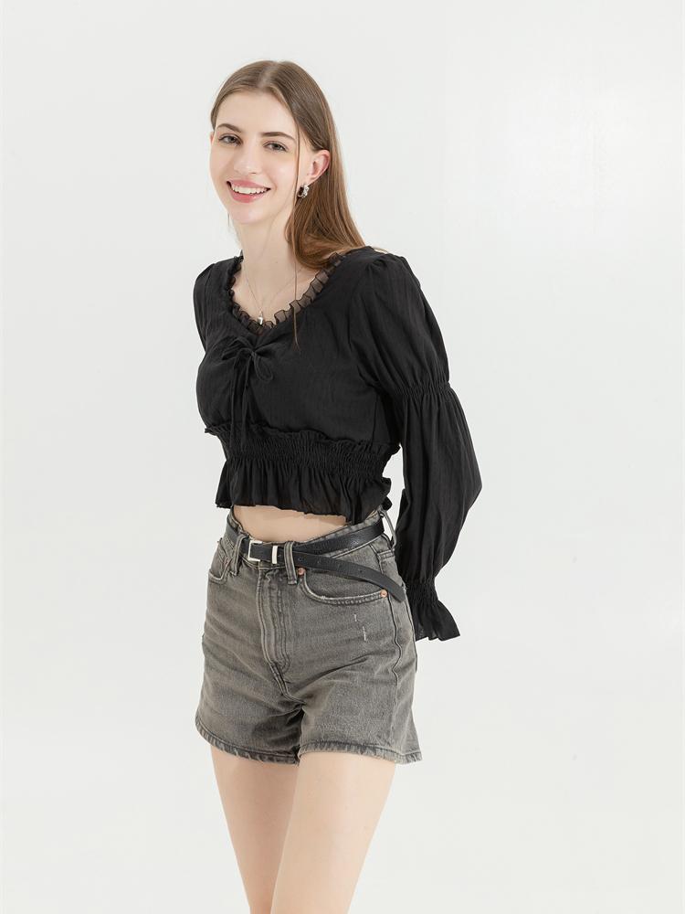 French Pleated Lantern Long Sleeve Shirt Women New Vintage White Square Collar Blouse Tops Female Korean Fashion Desidn Casual Clothing 2024