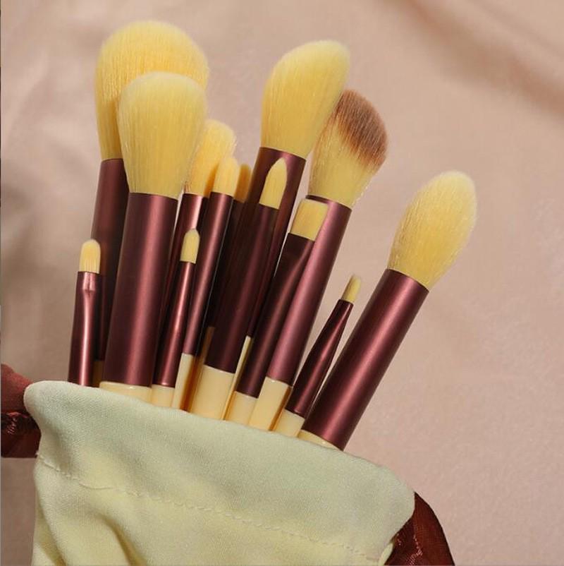 

Набор из 13 супермягких портативных кистей для теней от Sijiqing Beauty Tools
