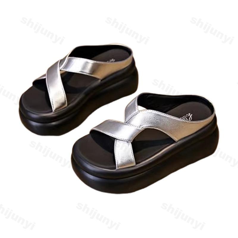 Fashion Women's Beach Sandals 2025 New Thick Bottom Soft Sole Dress Fashionable Summer Platform Outdoor Slippers Sandalias De Mujer