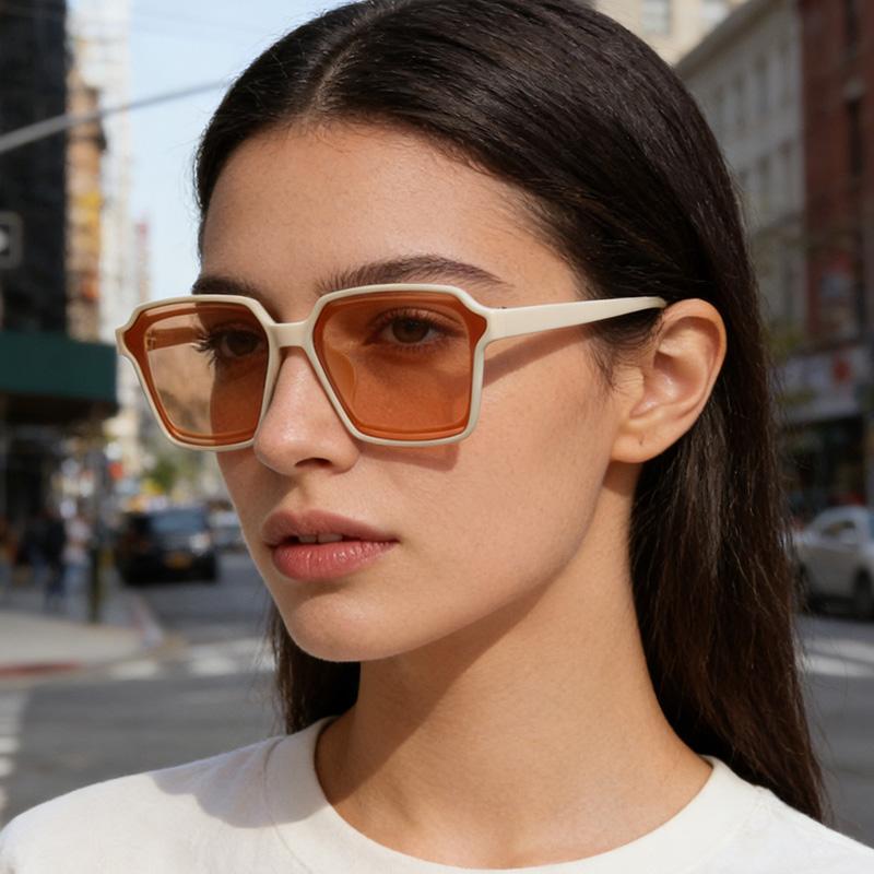 Square Style Fashion Simple Sunglasses for Men and Women Outdoor Sunshade Sunscreen  Trend High-end Street Photography UV Resistant Glasses