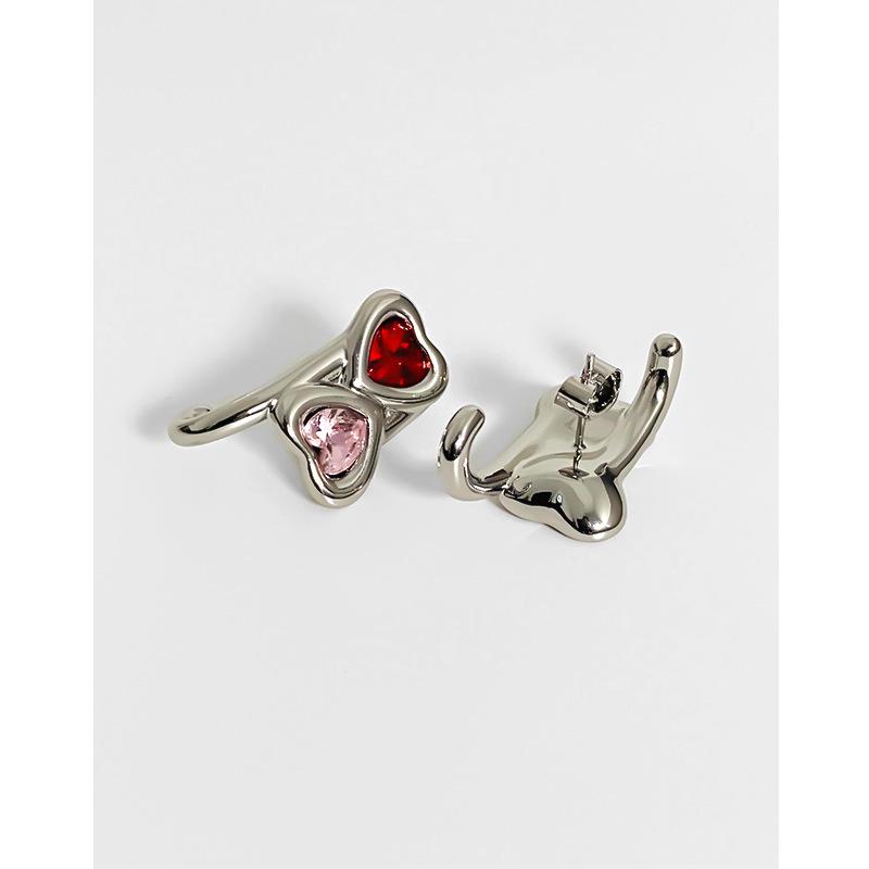 

Jiwinaia Double Heart Cubic Zirconia Earrings: French Retro Light Luxury Jewelry for Women серебряный