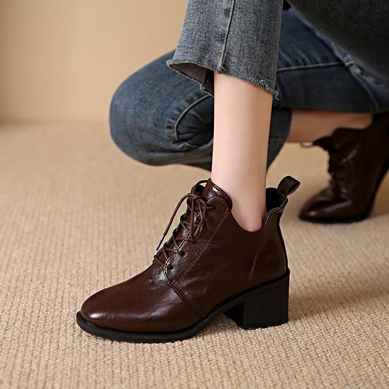 Plus Size Pointy Toe Lace-Up Boots,Chunky Mid Heel Retro Martin Boots for Women