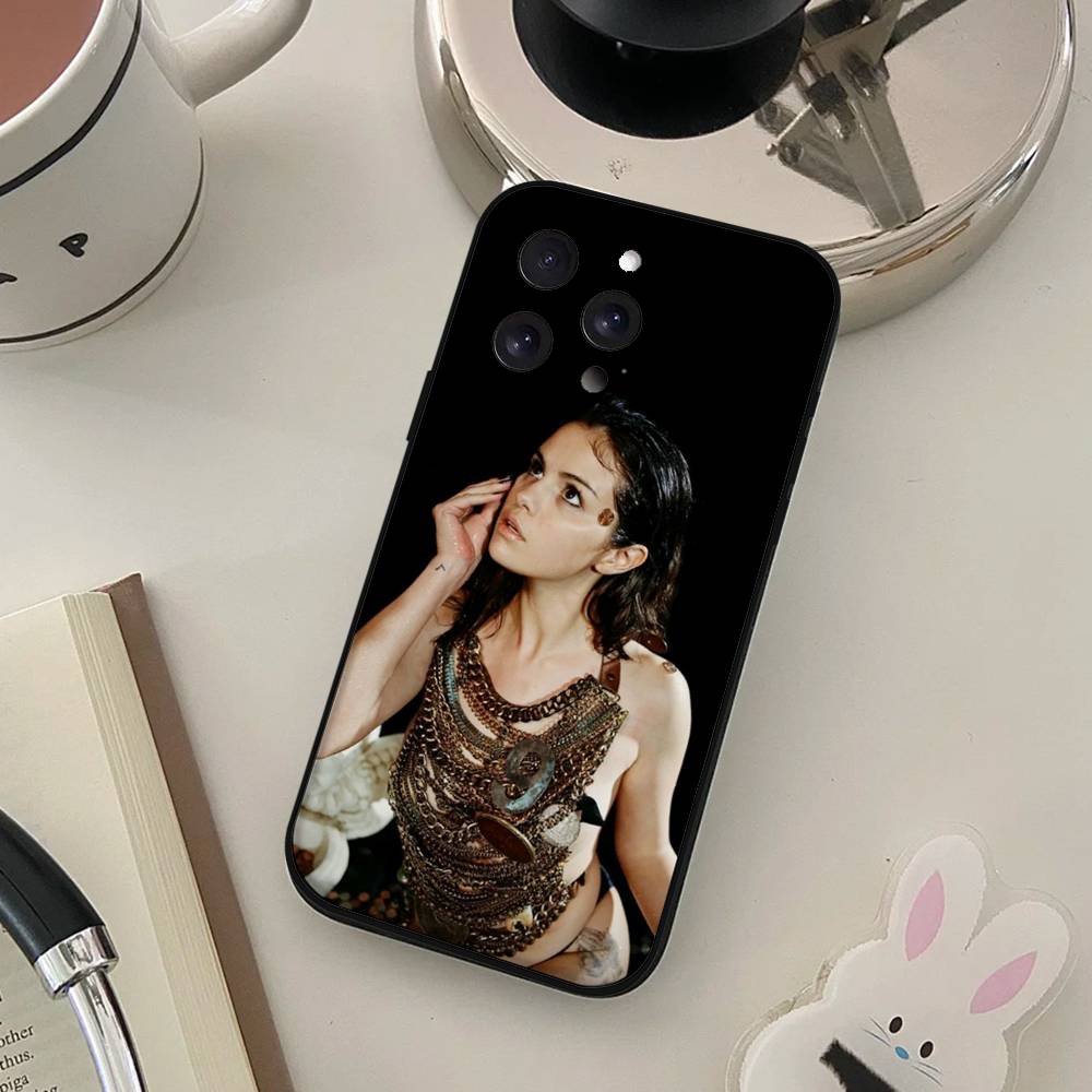 Selena Gomez Phone Case For IPhone 17 16 15 14 13 12 11 X XR XS Plus Pro Max Mini Soft Black Cover