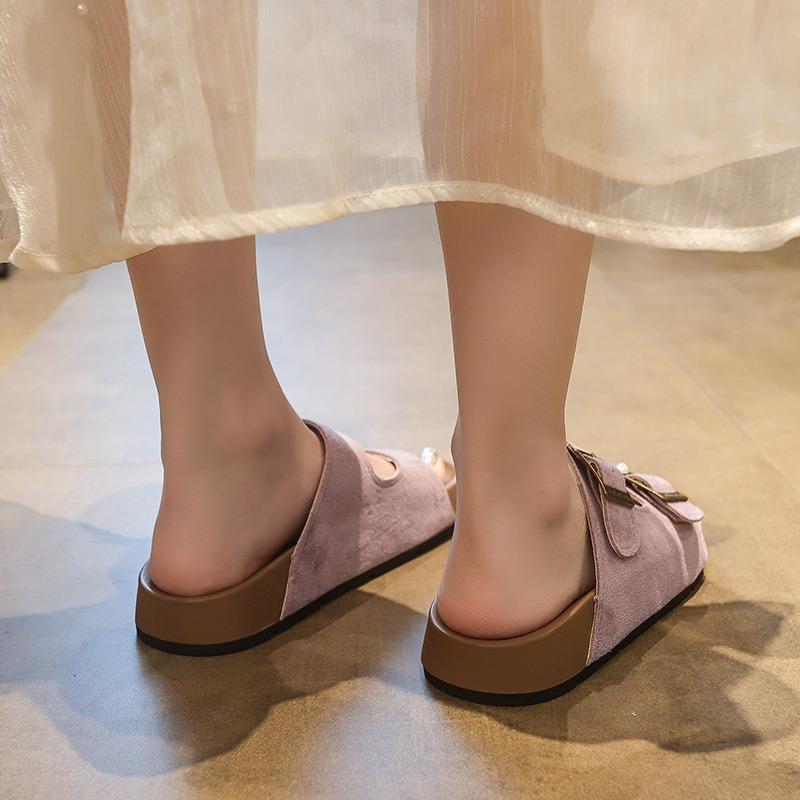 Thick-soled one-word slippers for women to wear new summer height-increasing casual sandals vacation beach shoes