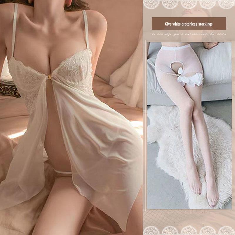 Atmosphere Luxury Lace Nightgown with Underwire and Tie, Exuding Pure Desire and Elegance