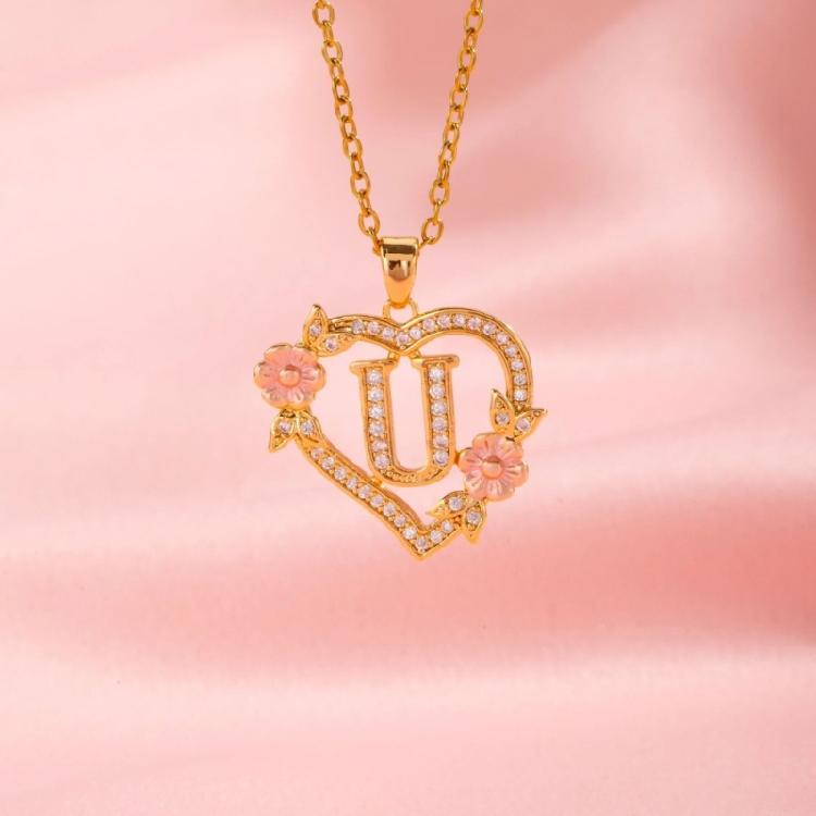 Zierliches Messing Initialen-Halskette Mit Floralem Herz-Ausschnitt Design Verstellbare Kette Leichter Romantik Schmuck