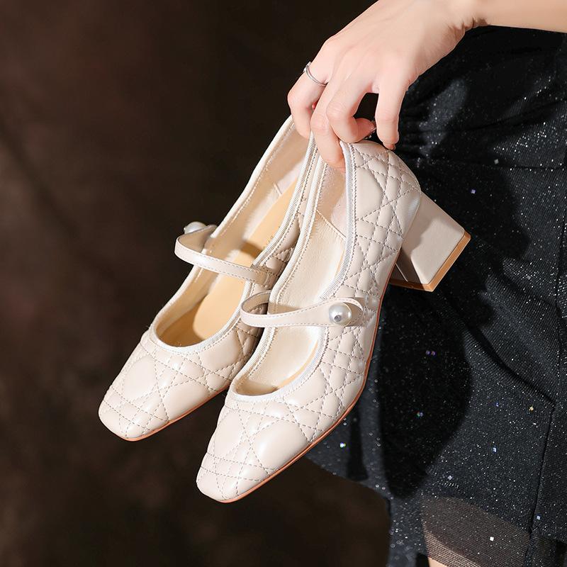 

Версия из овчины~ нишевый дизайн туфли Мэри Джейн с квадратным носком женские туфли на толстом каблуке ретро с ремешком и пряжкой 39