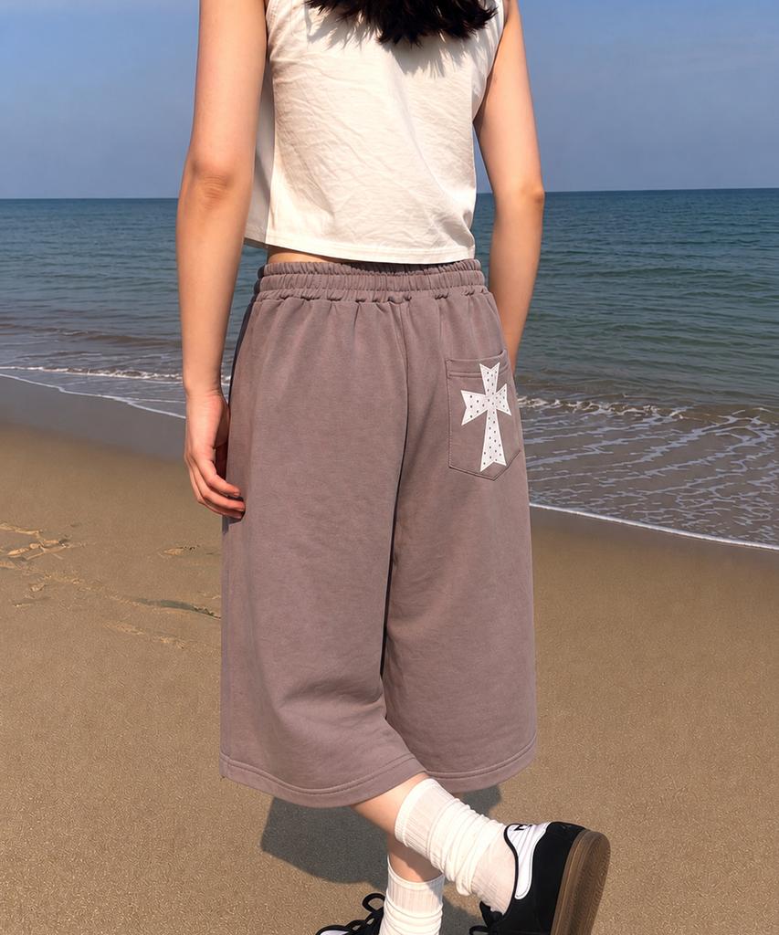 GRAVER [Unisex] Dot Cross Embroidered Bermuda Shorts_3 Colors
