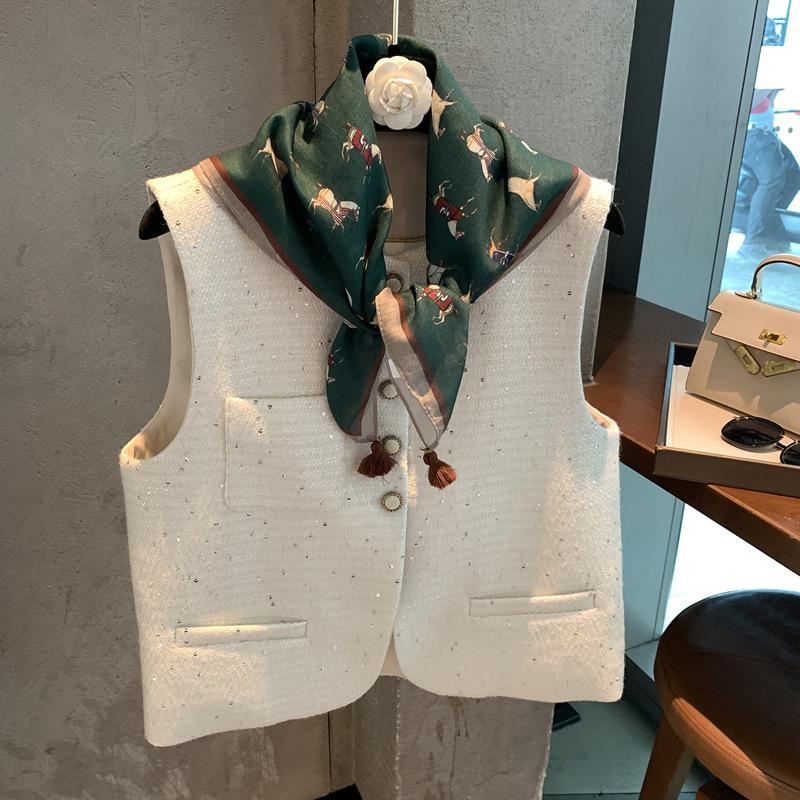 Xiaoxiangfeng square scarf women's spring and summer thin breathable cotton decorative scarf headscarf Internet celebrity retro fringed pendant silk s