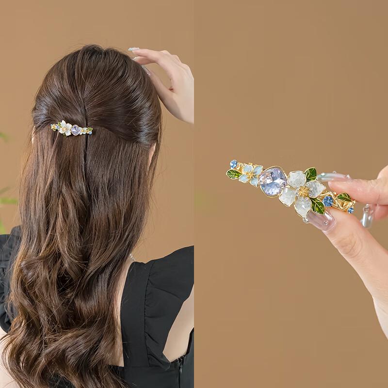 CHIMERA Starry Sky Flower Hair Clip 1 Piece