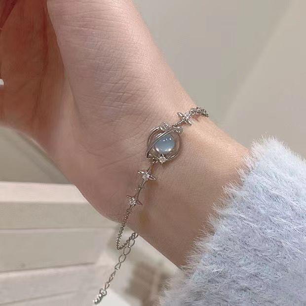 Pink zircon cherry blossom bracelet women's niche light luxury temperament high-grade cold feeling girlfriend jewelry