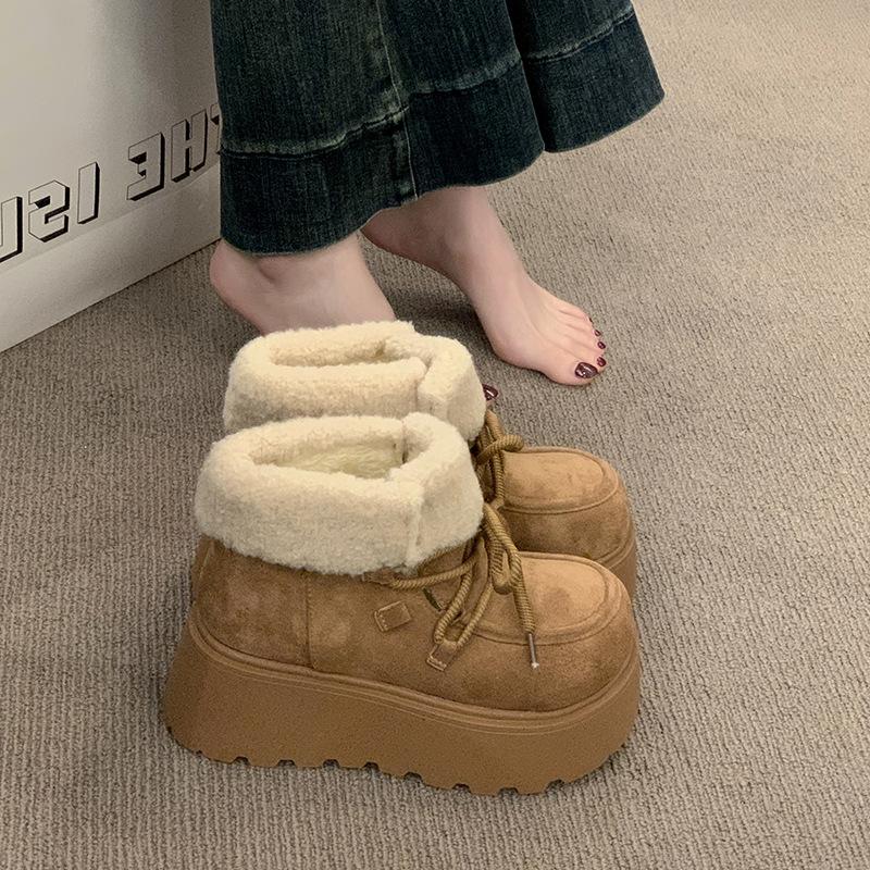 Women's Plus Size Soft-Sole Height-Enhancing Warm Winter Leather-Fur Combination Snow Boots with Plush Lining for Outdoor Sports