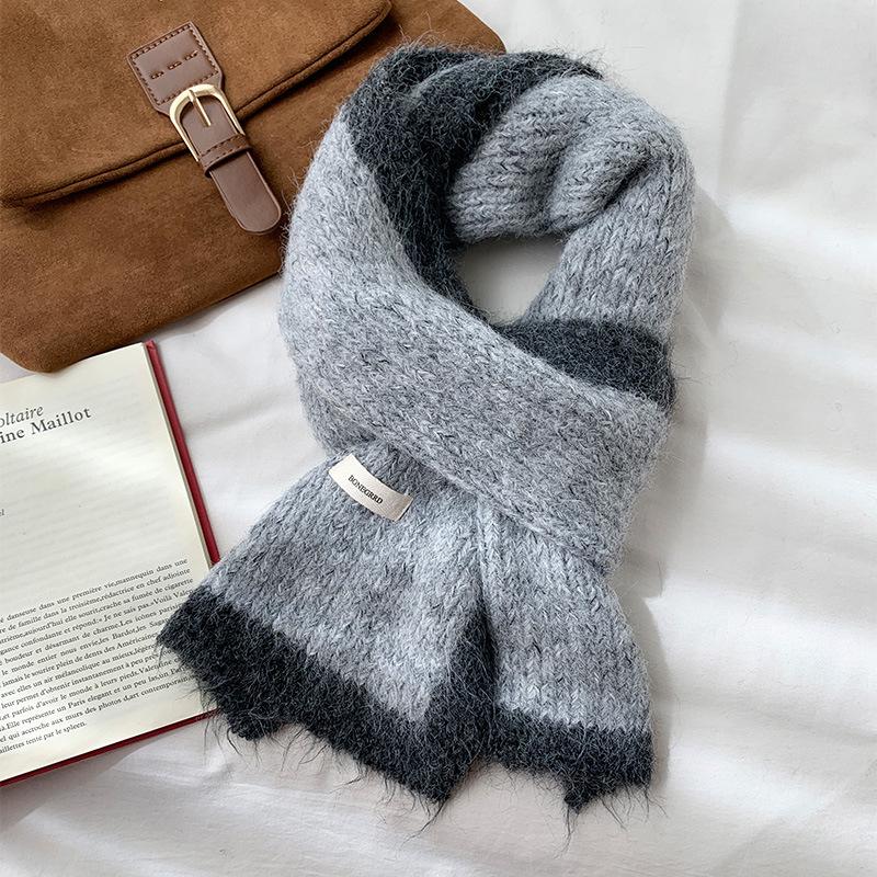 Including scarves, women's winter senior sense is versatile, white lovers keep warm, wool scarf neck protection, Korean version of the student tide