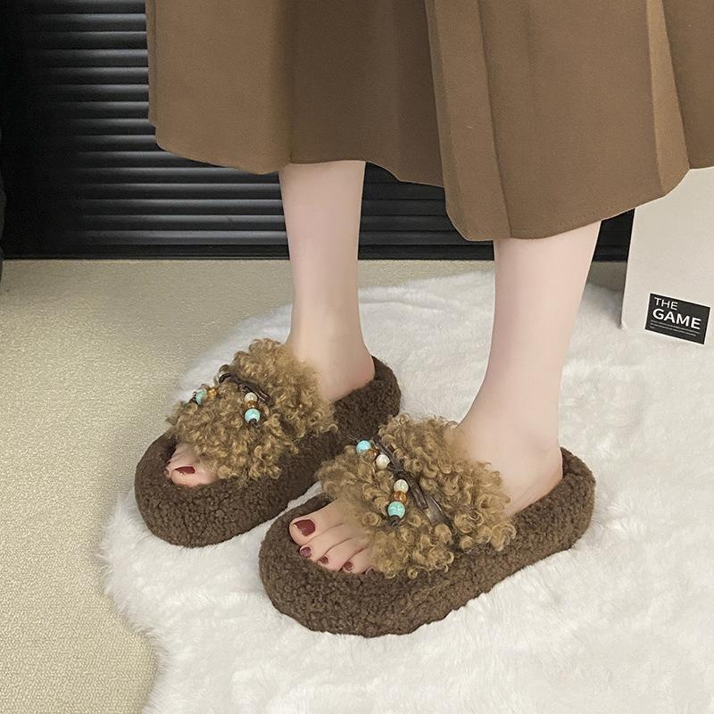 Dámské huňaté pantofle se silnou podrážkou na nošení ven na podzim a zimu 2025 nová móda ven malé muffinové rolády plyšový bavlněný mop