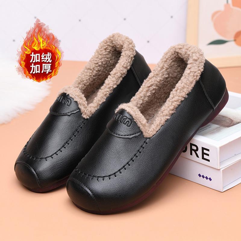 Mao Mao shoes women's winter velvet new versatile flat-soled Doudou shoes keep warm and comfortable, one-pedal cotton shoes