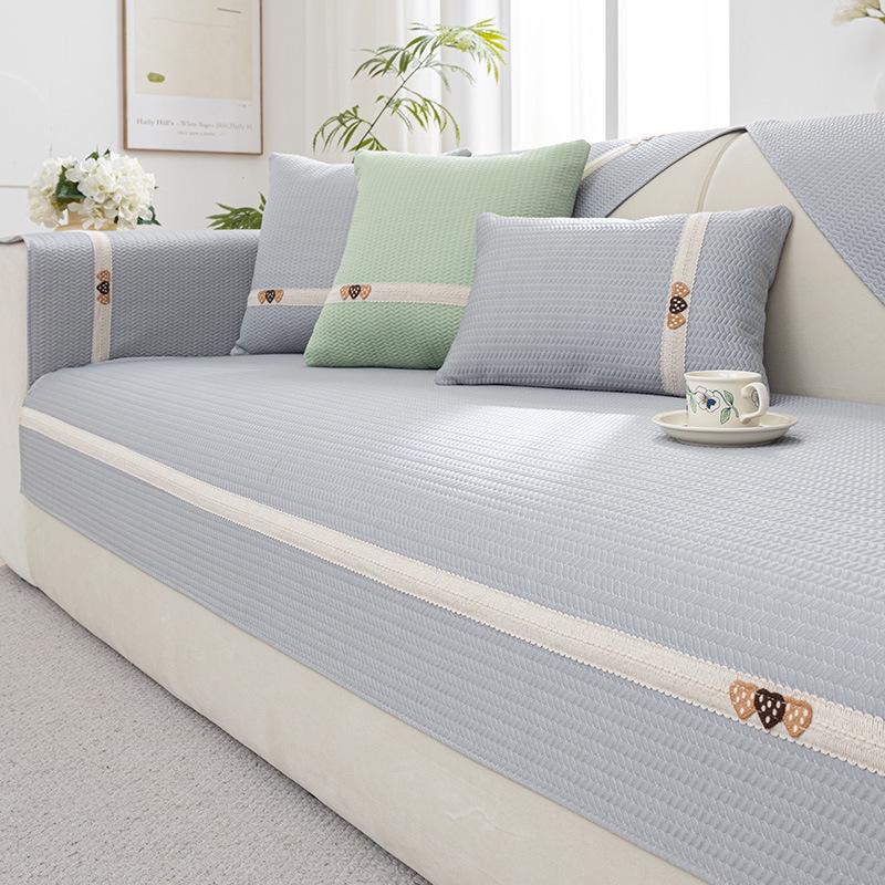 

Summer French Cold Bean Sofa Cushion New Cool Feeling Ice Silk High Feeling Summer Non-Slip Cover Cloth Towel 70*70cm