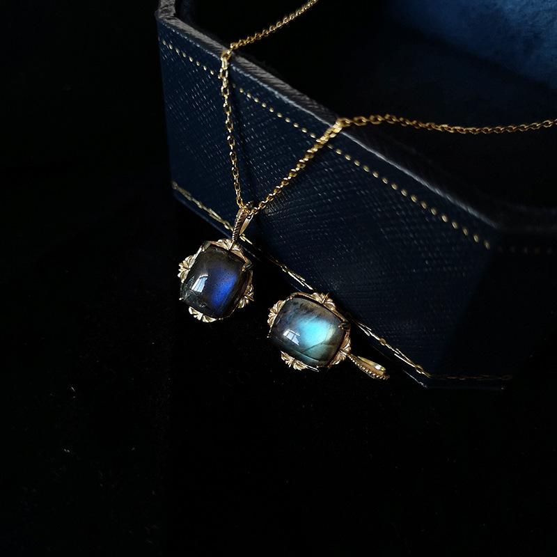 Japanese Vintage Double-Sided Labradorite Amethyst Pendant Necklace