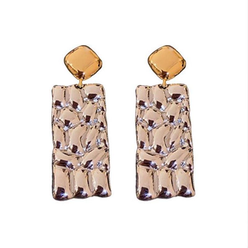 

Elegant Silver Square Needle Stud Earrings - Women s European & American Fashion Design