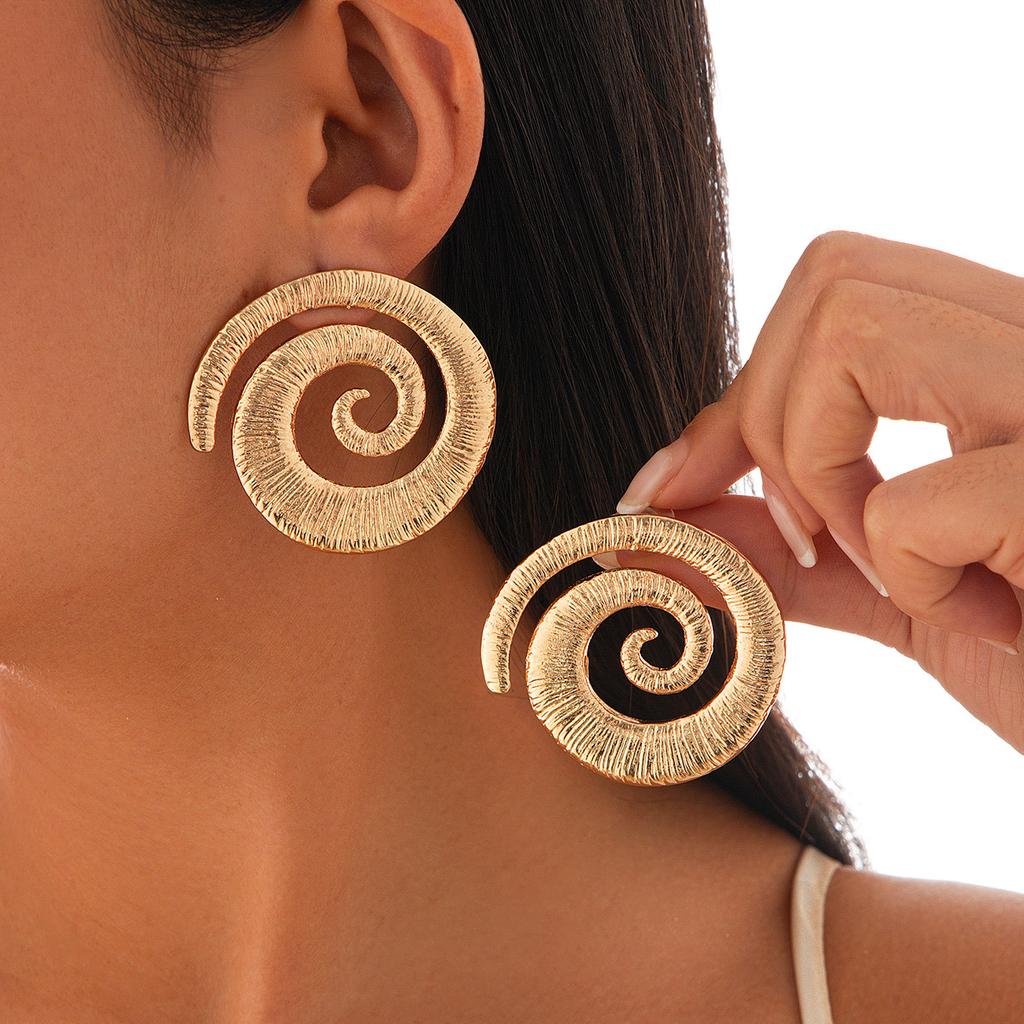 Vintage Design Geometrische Spiral Muschel Ohrringe für Damen Goldfarbe Hohl Rund Piercing Hängeohrringe Damenschmuck Geschenke