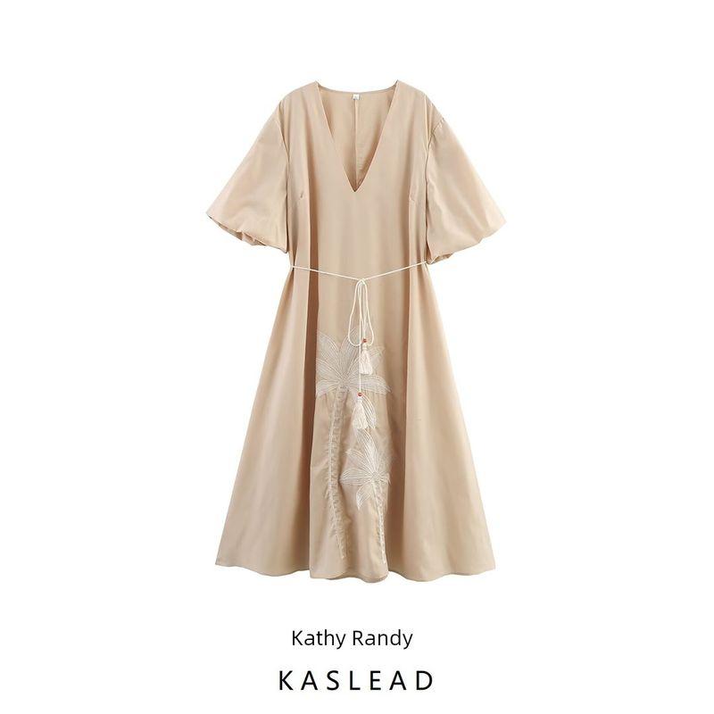 Kaslead New Women clothes Western Style Fashion Simple Plus size Casual Embroidery V-neck Puff sleeve Dress
