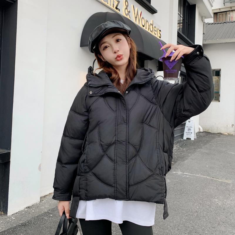 

Свободная куртка-пуховик женская зима 2025 новая короткая повседневная с капюшоном большого размера хлопковая куртка стеганая куртка M чёрный