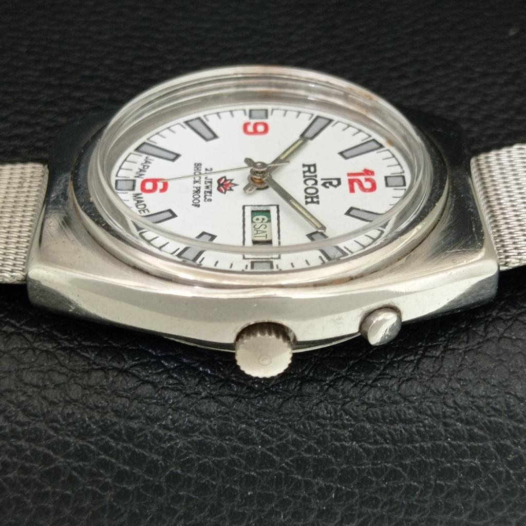 VINTAGE RICOH R31 AUTOMATIC JAPAN MENS WHITE COLOR DIAL WATCH a707675-1