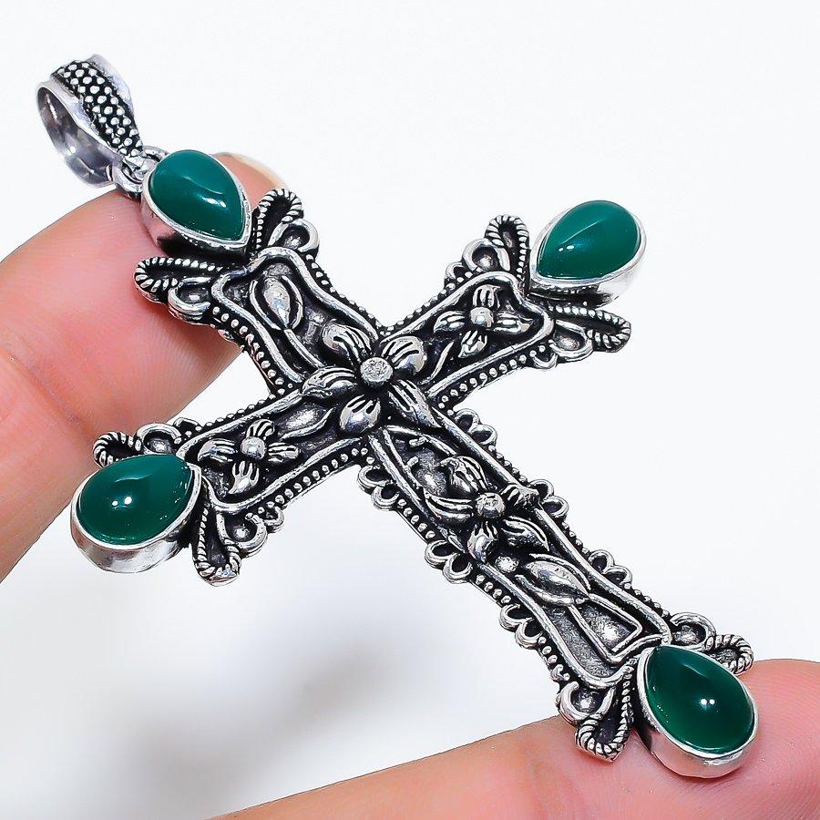 

Cross Green Onyx Gemstone Handmade Ethnic Jewelry Pendant 2.96 VR-3603