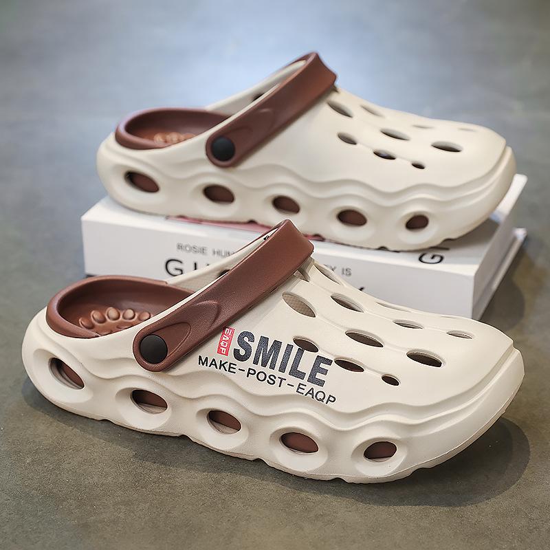 Slippers men's 2025 summer men's fashion bag head hole shoes outdoor casual cool slippers two wear Korean version of beach shoes