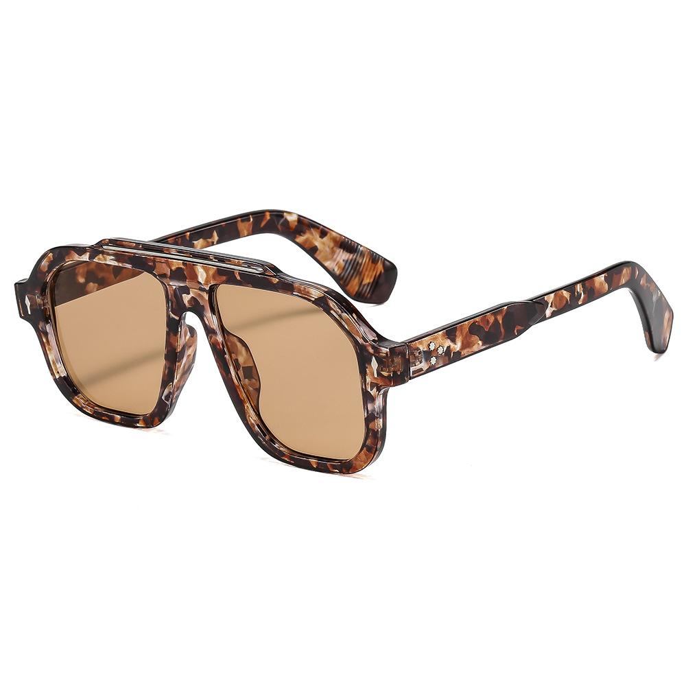 New Retro Leopard Square Frame Women Sunglasses  Luxury Brand Personality Rivet Frame Design Outdoor Punk Men Glasses Uv400