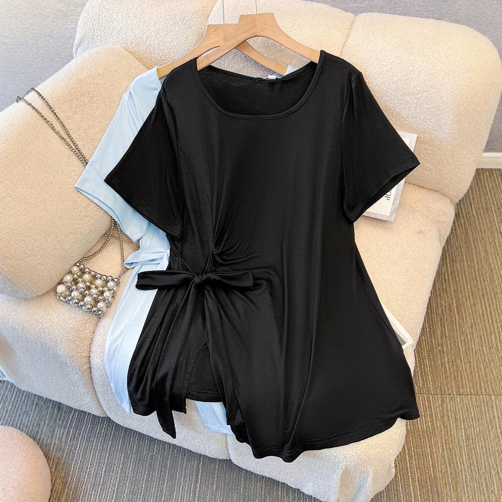 New Style Oversized Women's T-shirt with Unique Irregular Opening and Trendy Design for Summer, Suitable for Those Looking for A Youthful Look.
