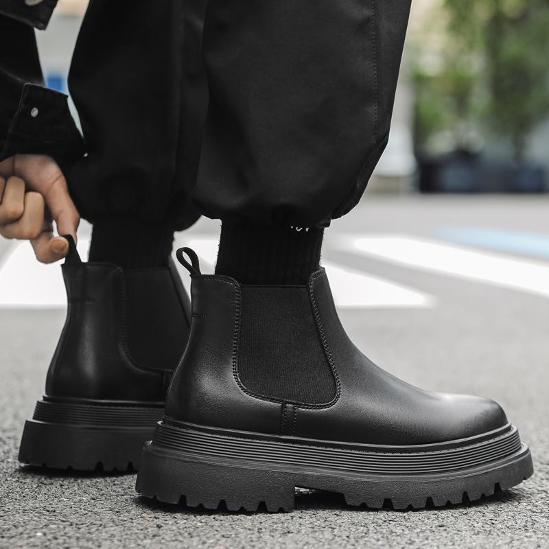 Genuine Leather Men Slip On Boots Luxury Brand Warm Winter Boots for Men Vintage Style Ankle Shoes Man Boots Men Casual Shoes