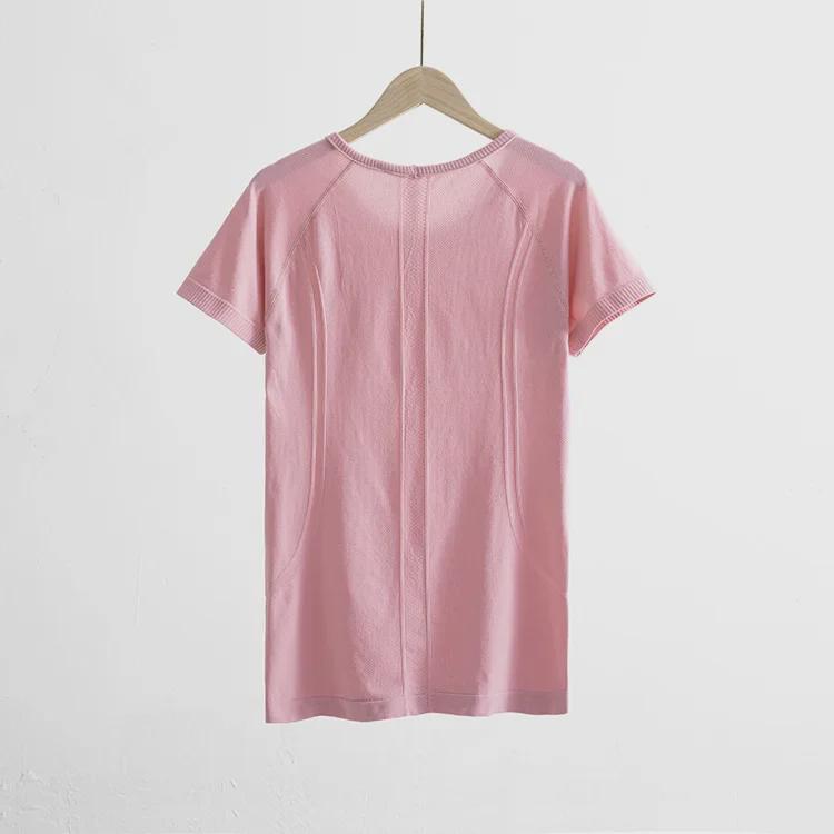 Seamless Swiftly Tech Quick-Dry Yoga Top – Short-Sleeved & Breathable