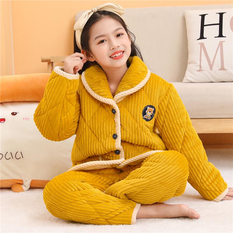 Dětské útulné pyžamo z křišťálového sametu - Silná prošívaná sada z korálového fleecu pro podzim a zimu