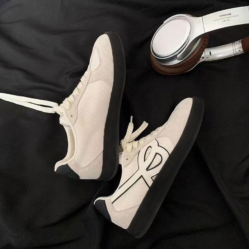 Fashion 2025 New Spring and Autumn Retro Light Flat Shoes Cowhide Sneakers Red And Blue And Beige Ladies' Daily Comfort Desginer Shoes