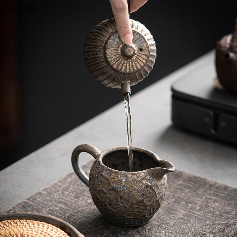 Japanese Style Rust Glazed Ceramic Teapot Retro Side Handle Fair Cup Pouring Tea Cups Kung Fu Tea Set Household Tea Infuser