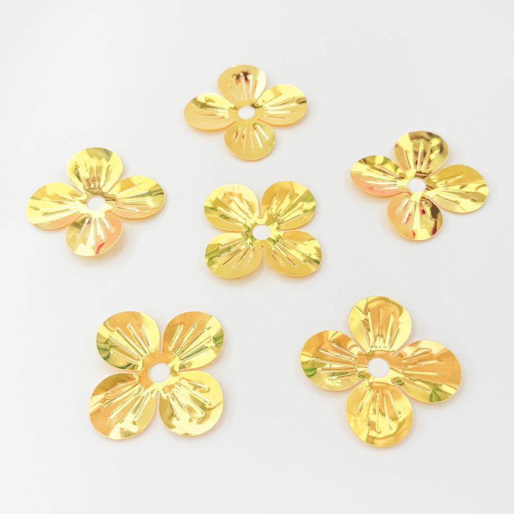 Four-petal Flower Sequin Shell Center Beads for Stage Decoration and Clothing Accessories