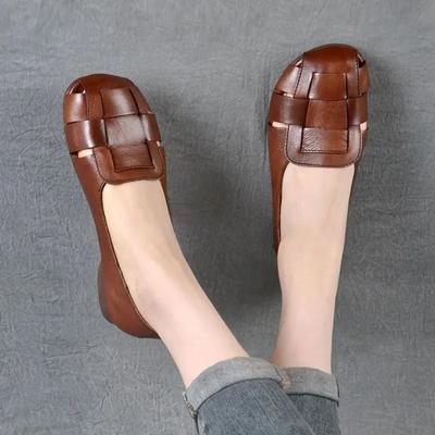Sommer 2024 Heißer Verkäufer Neue Retro Mode Alle-spiel Flache Römische Schuhe Weiche Sohle Bun Toe Sandalen mit Mom schuhe