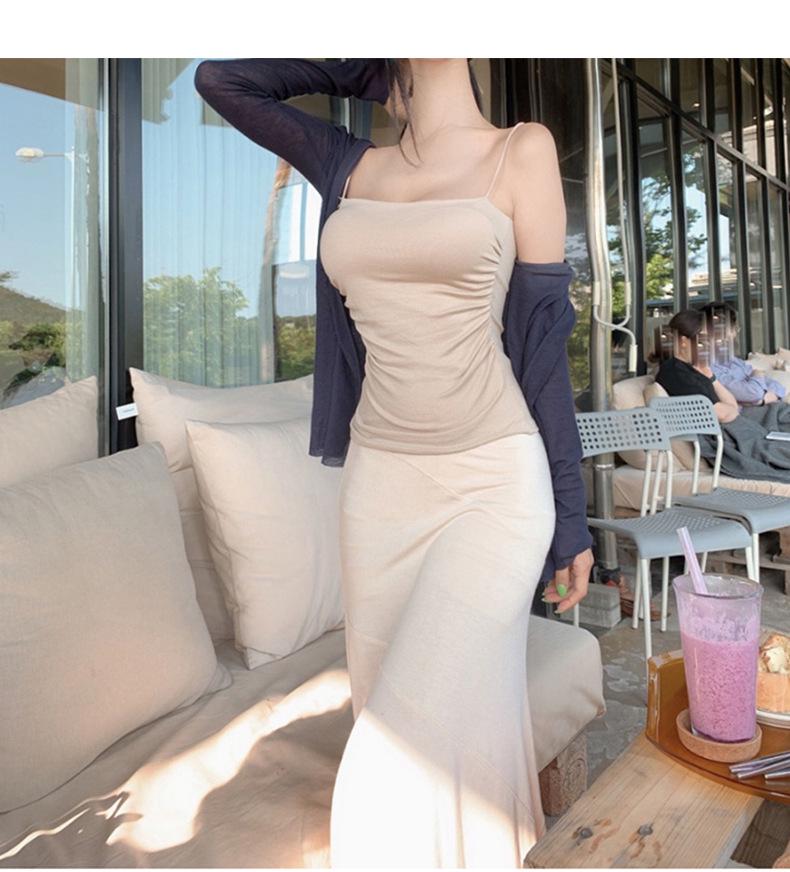 Dongdaemun Slim Backless Camisole with Chest Pads - Sexy and Pure Design for Women