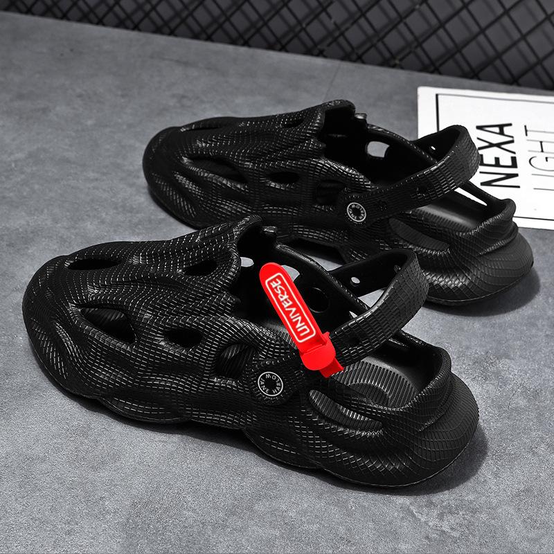 Fashion Summer Men's Slippers Outdoor Beach Shoes Lightweight Comfortable Casual Shoes Breathable Non Slip Soft Sandals Pantuflas Hombre