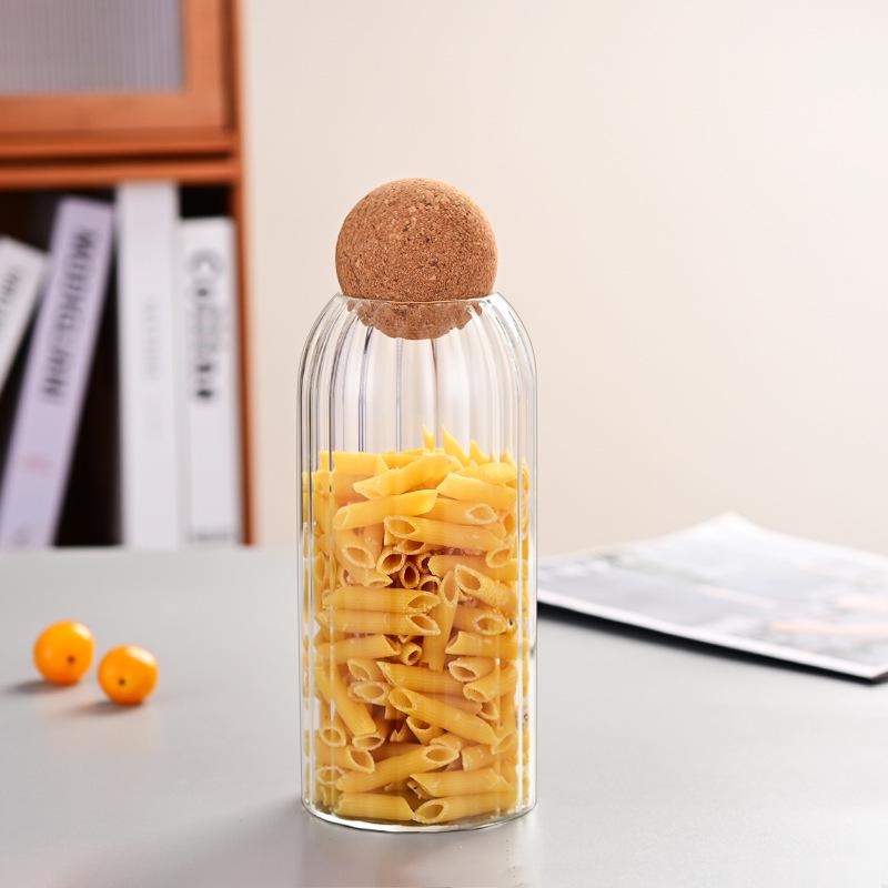 Skladovací sklenice z vysoce borosilikátového skla s korkovým víčkem na kuchyňské obiloviny a čaj, vzduchotěsná a průhledná.