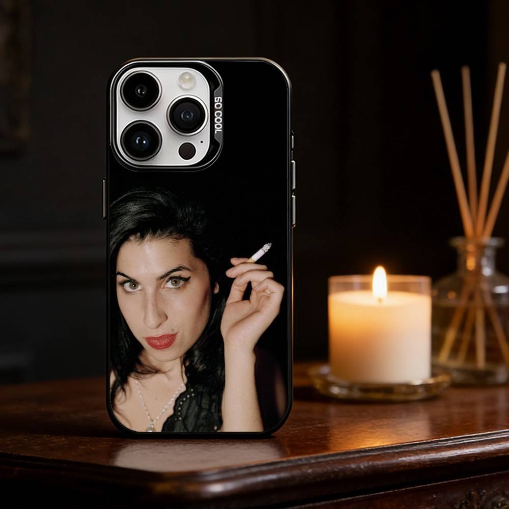Amy W-Winehouse 80S Phone Case Color Silver Shell For IPhone 17 16 15 14 13 12 11 Pro Max Plus
