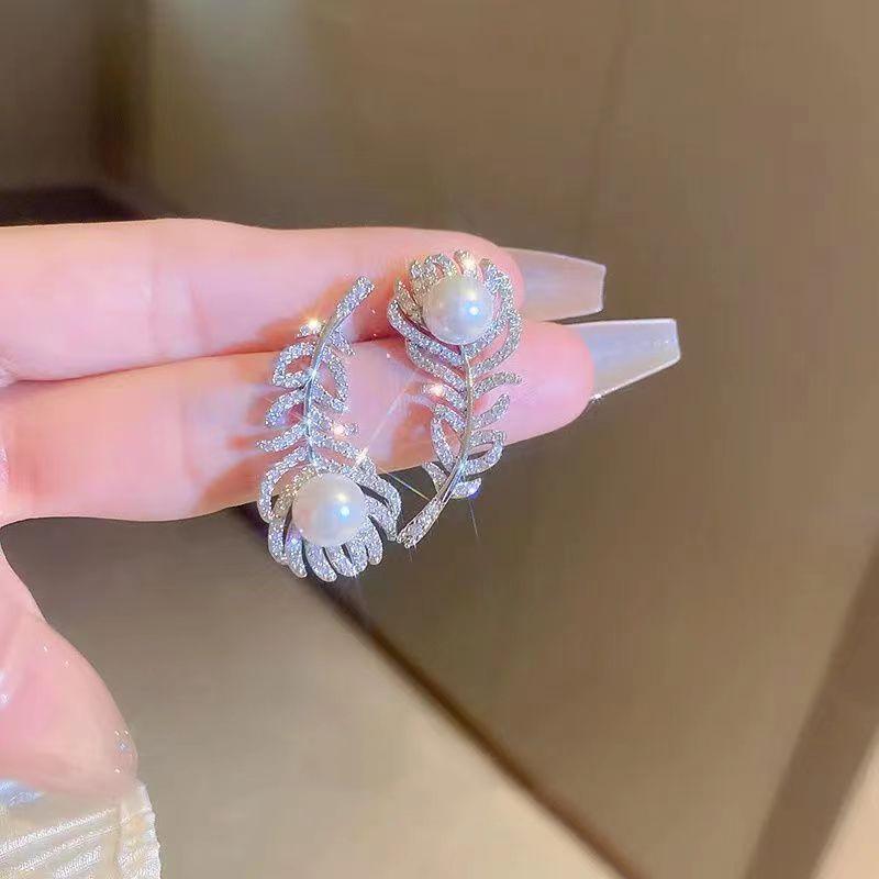 Korean Style Rhinestone Feather Pearl Stud Earrings - S925 Sterling Silver, Elegant & Versatile Design